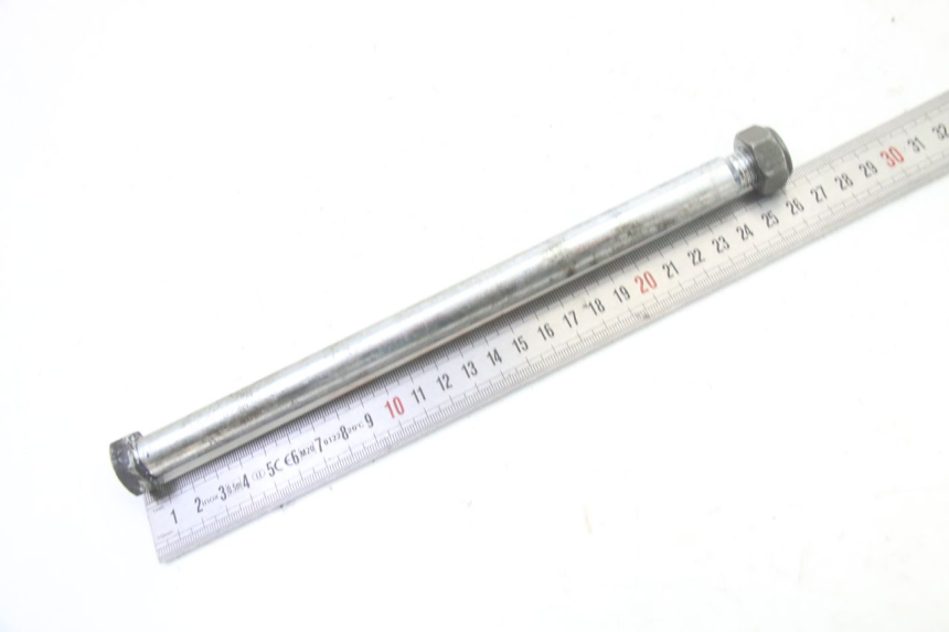 photo de SWING ARM AXLE YAMAHA TDR DELTABOX 125 (1993 - 2003)