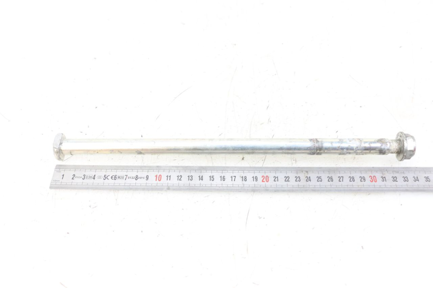 photo de SWING ARM AXLE YAMAHA XJ6 ABS 600 (2008 - 2016)