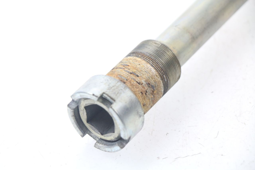 photo de SWING ARM AXLE KAWASAKI ZX-6R ZX6R 636 (2003 - 2004)