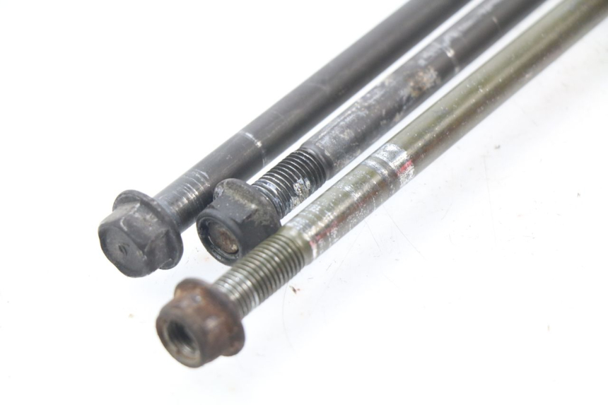 photo de ENGINE AXLE SUZUKI BURGMAN 650 (2002 - 2004)