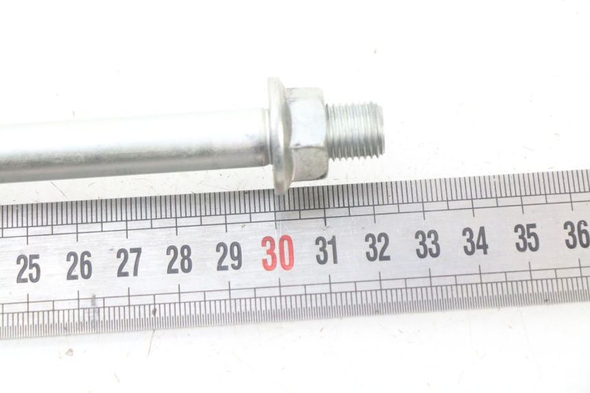 photo de ENGINE AXLE HONDA CBR RR FIREBLADE 1000 (2006 - 2007)
