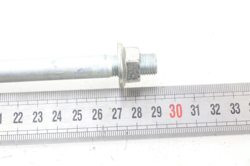 photo de ENGINE AXLE HONDA CBR RR FIREBLADE 1000 (2006 - 2007)