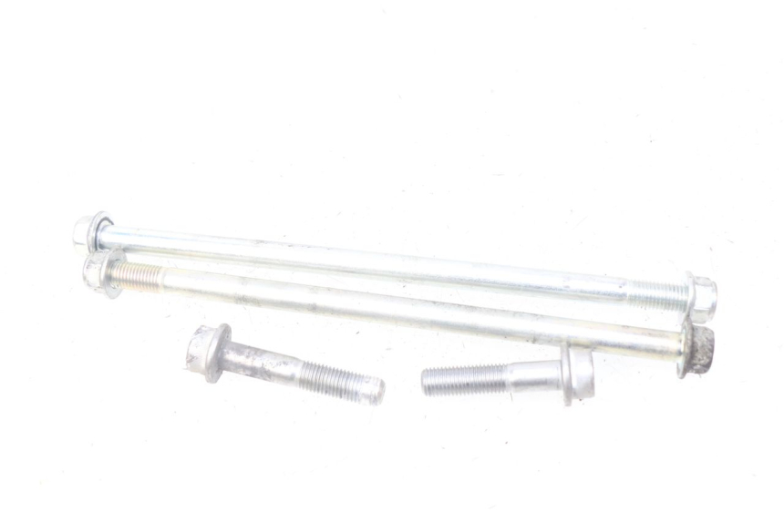 photo de ENGINE AXLE SUZUKI GSX-R GSXR 750 (2011 - 2016)