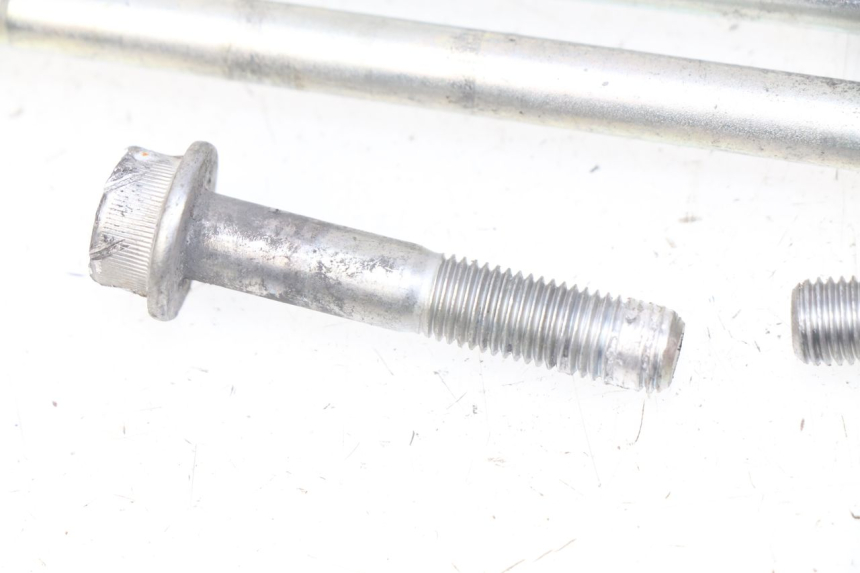 photo de ENGINE AXLE SUZUKI GSX-R GSXR 750 (2011 - 2016)