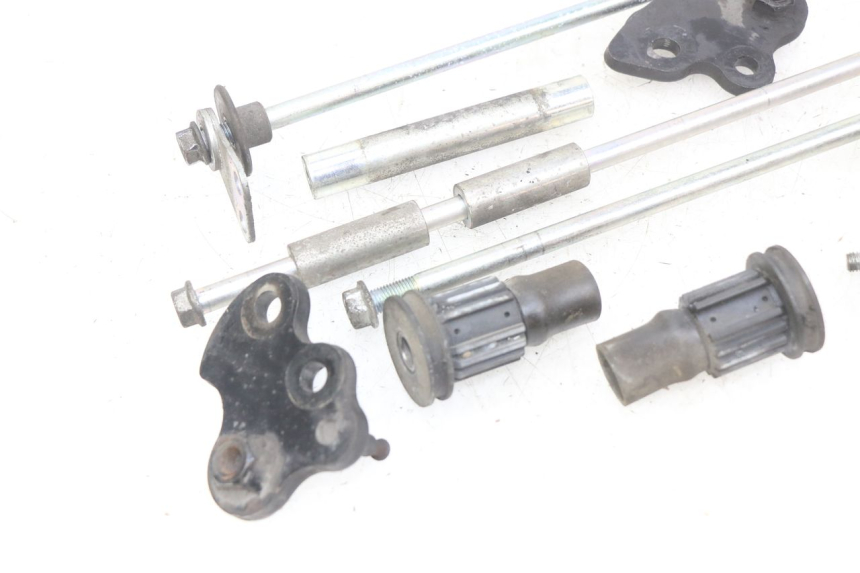 photo de ENGINE SHAFT HONDA FJS SILVERWING SILVER WING 400 (2009 - 2016)