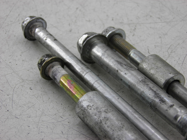 photo de ENGINE AXLE HYOSUNG COMET GT 125 (2002 - 2007) - Component detail