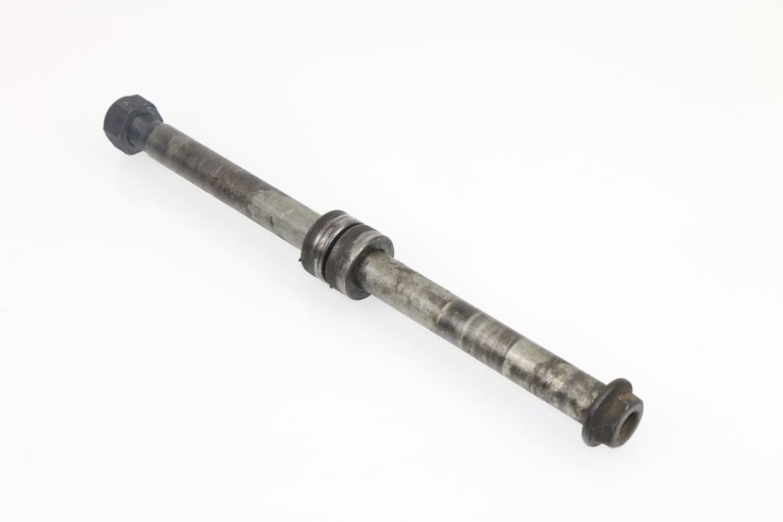 photo de REAR WHEEL AXLE HONDA CBR F 600 (1991 - 1994)
