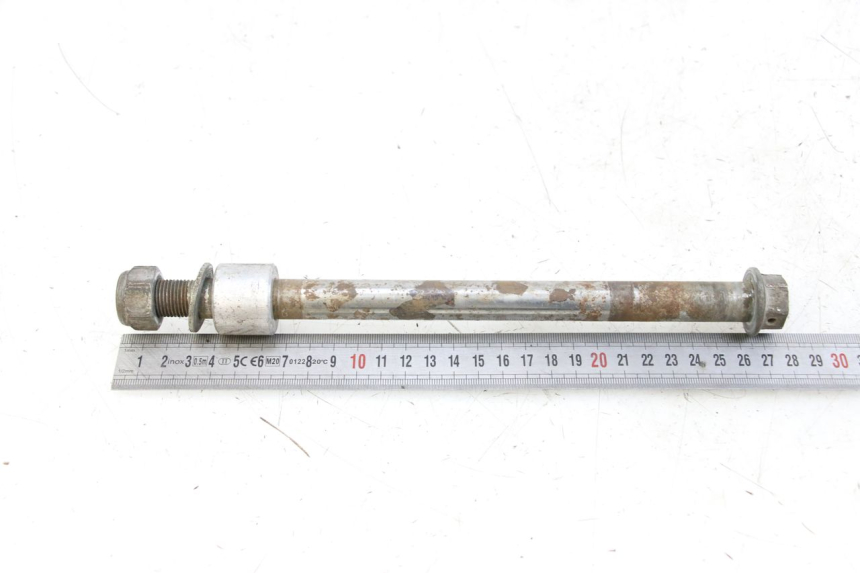 photo de REAR WHEEL AXLE SHERCO CITY CORP 125 (2003 - 2007)