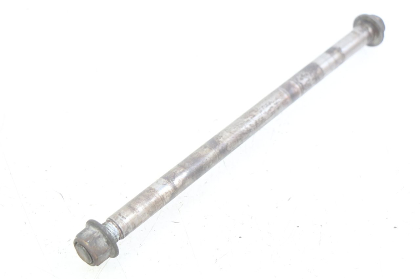 photo de REAR WHEEL AXLE HONDA CM 125 (1983 - 2003)