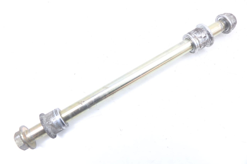photo de REAR WHEEL AXLE HYOSUNG GTR 125 (2006 - 2008)
