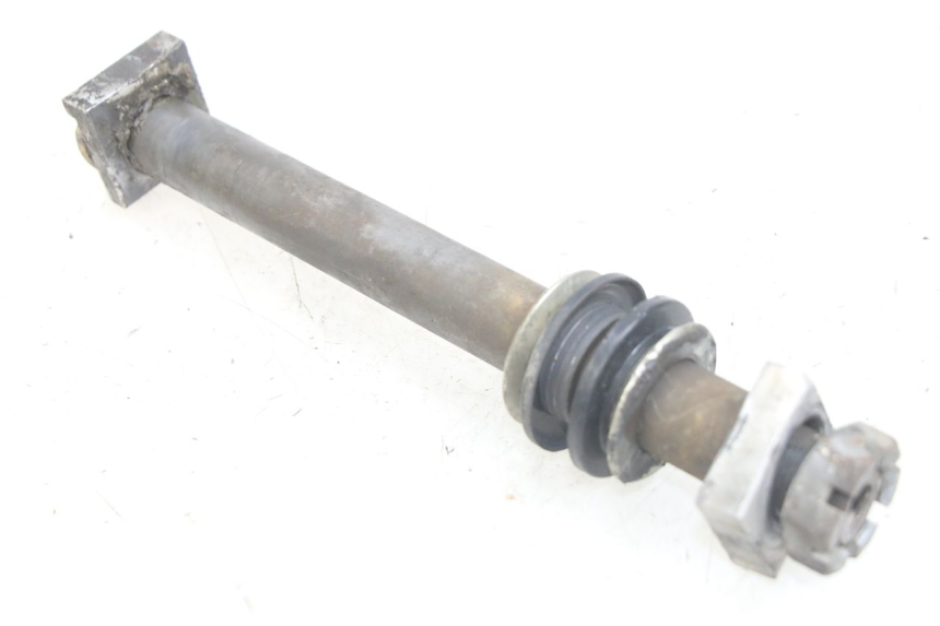 photo de REAR WHEEL AXLE KAWASAKI KXF KX-F 250 (2012 - 2014)