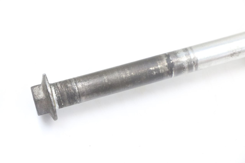 photo de REAR WHEEL AXLE ASTOR ORCAL 125 (2015 - 2017)