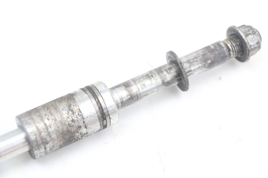 photo de REAR WHEEL AXLE ASTOR ORCAL 125 (2015 - 2017)