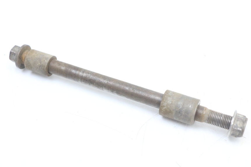 photo de REAR WHEEL AXLE YCF PIT BIKE 125 (2010 - 2018)