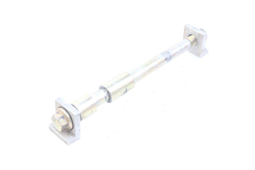 photo de REAR WHEEL AXLE APOLLO RFZ 150