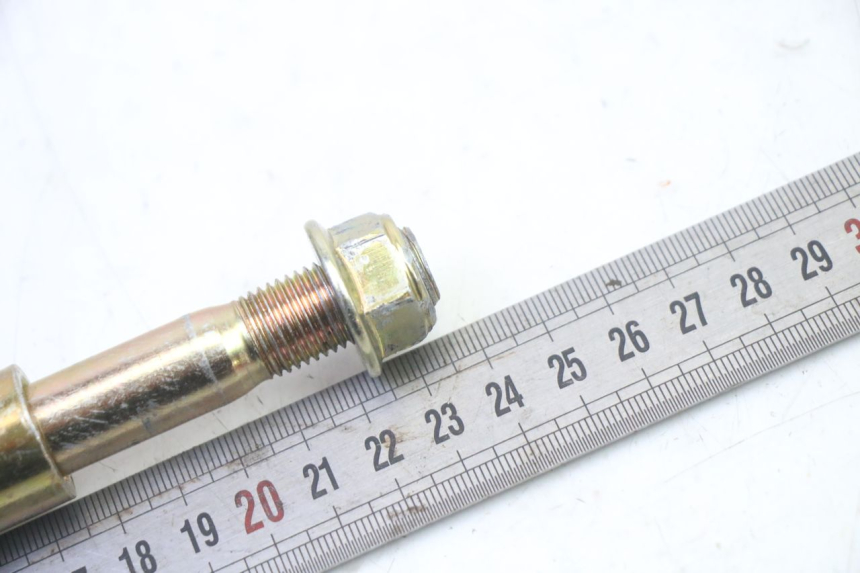 photo de REAR WHEEL AXLE APOLLO RFZ 125