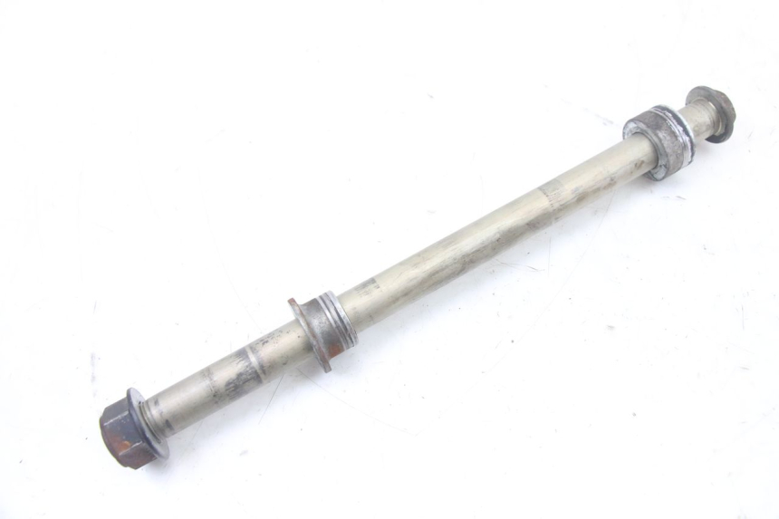 photo de REAR WHEEL AXLE SUZUKI GSX F GSXF 650 (2007 - 2015)
