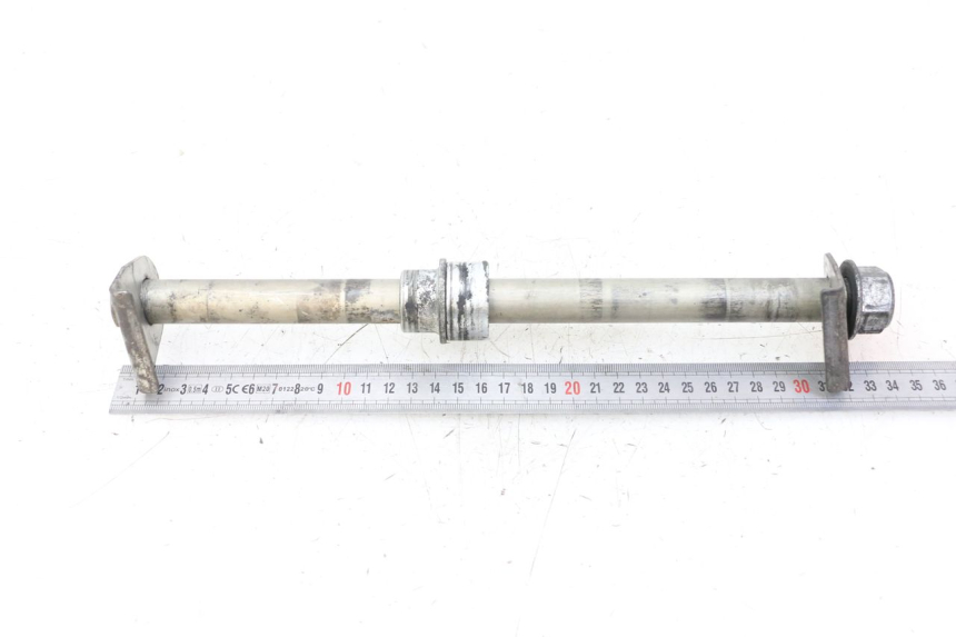 photo de REAR WHEEL AXLE SUZUKI GSX F GSXF 650 (2007 - 2015)