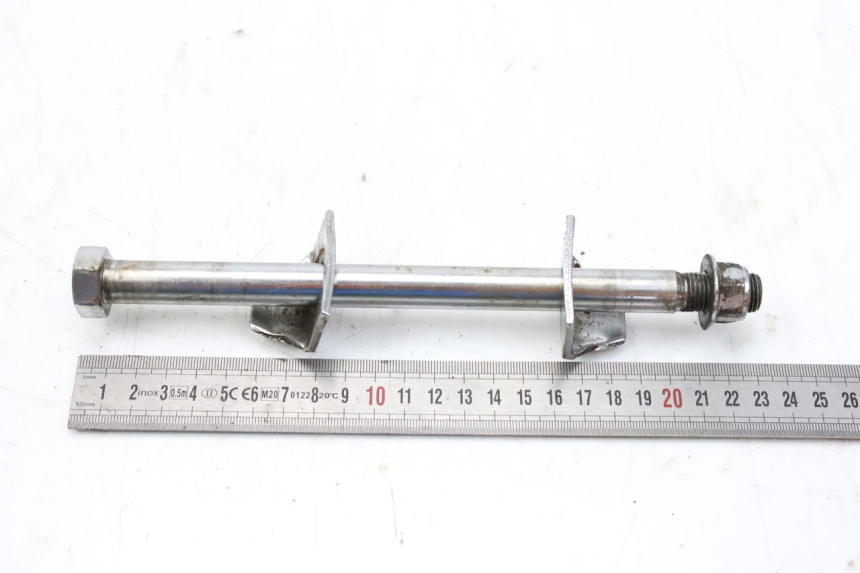 photo de REAR WHEEL AXLE KEEWAY TX 50 (2008 - 2015)