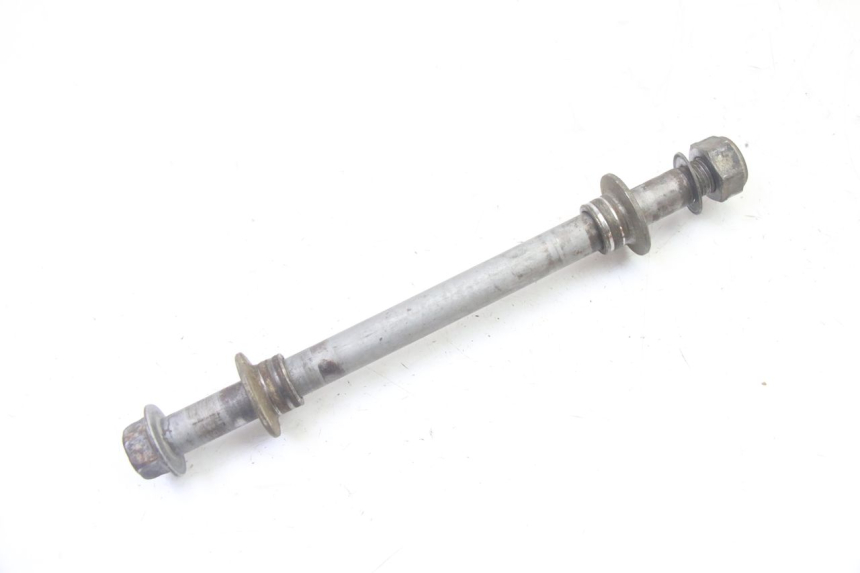 photo de REAR WHEEL AXLE YAMAHA YZ 85 (2022 - 2025)