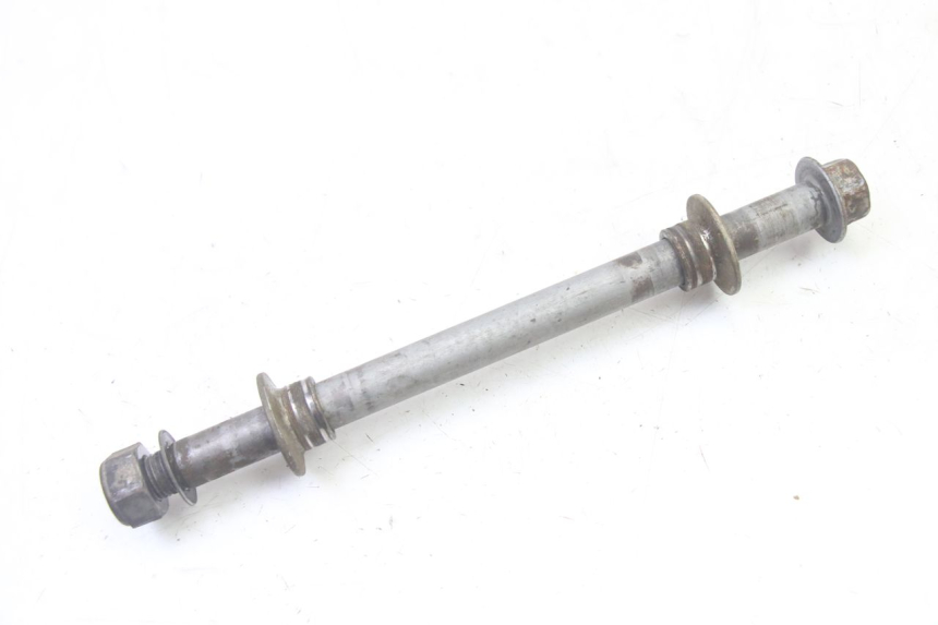 photo de REAR WHEEL AXLE YAMAHA YZ 85 (2022 - 2025)