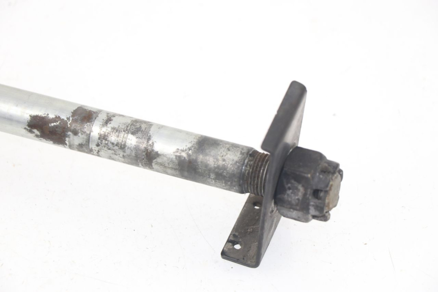 photo de REAR WHEEL AXLE KAWASAKI Z S 750 (2003 - 2006)