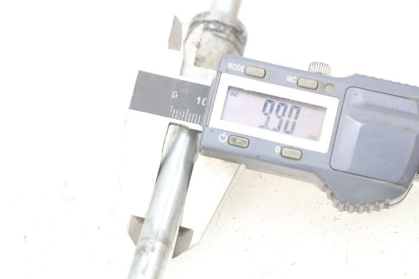 photo de FRONT WHEEL AXLE TNT MOTOR CITY 50 (2007 - 2018)