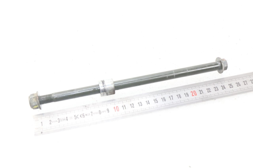 photo de FRONT WHEEL AXLE DAELIM S4 50 (2010 - 2015)