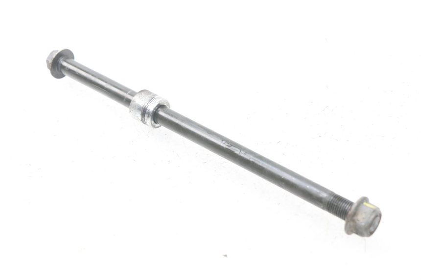 photo de FRONT WHEEL AXLE DAELIM S4 50 (2010 - 2015)