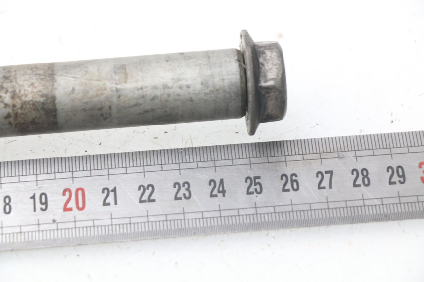 photo de FRONT WHEEL AXLE HONDA NSS EX FORZA 250 (2008 - 2009)