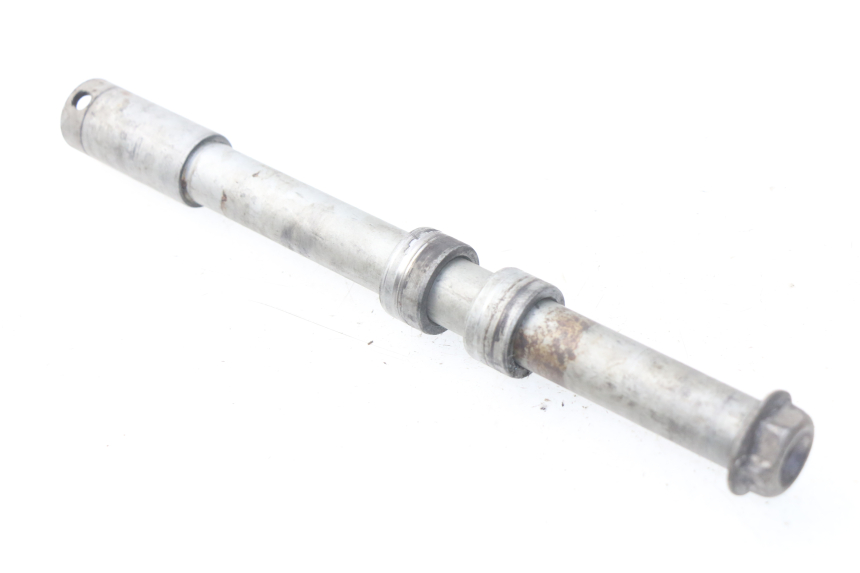 photo de FRONT WHEEL AXLE HONDA NSS EX FORZA 250 (2008 - 2009)