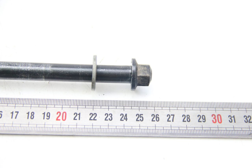 photo de FRONT WHEEL AXLE REVATTO IMPERATOR 125 (2007 - 2015)