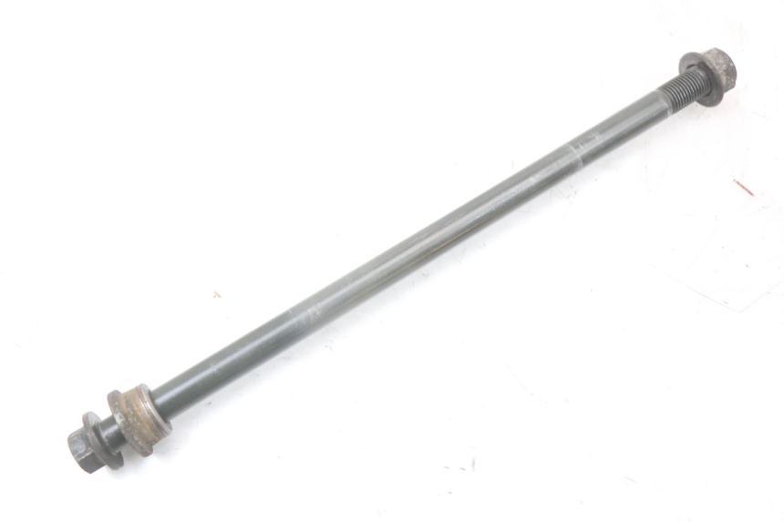 photo de FRONT WHEEL AXLE SYM JET 14 4T 50 (2018 - 2022)