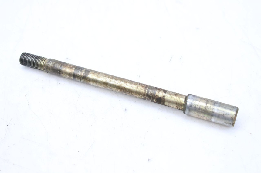 photo de FRONT WHEEL AXLE KEEWAY TX 50 (2008 - 2015)
