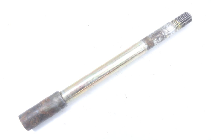 photo de FRONT WHEEL AXLE KEEWAY TX 50 (2008 - 2015)