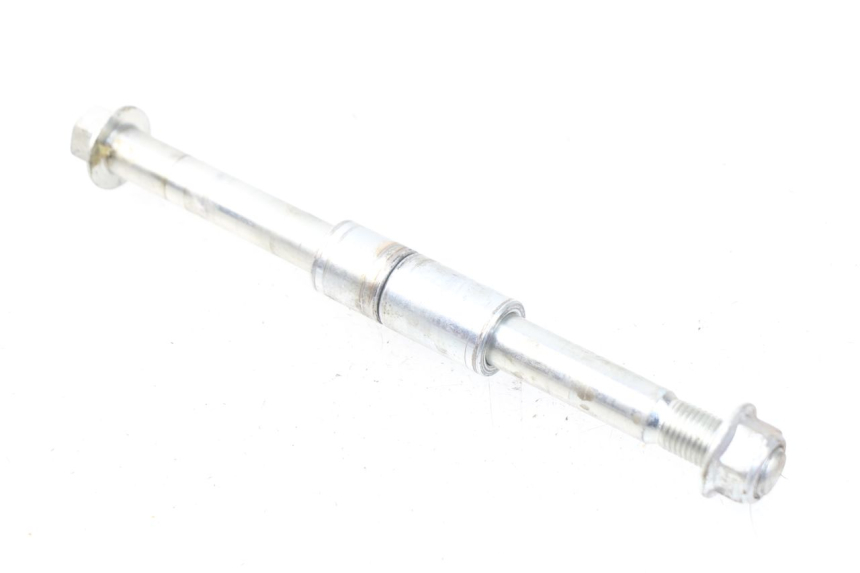 photo de FRONT WHEEL AXLE YCF LITE F 125