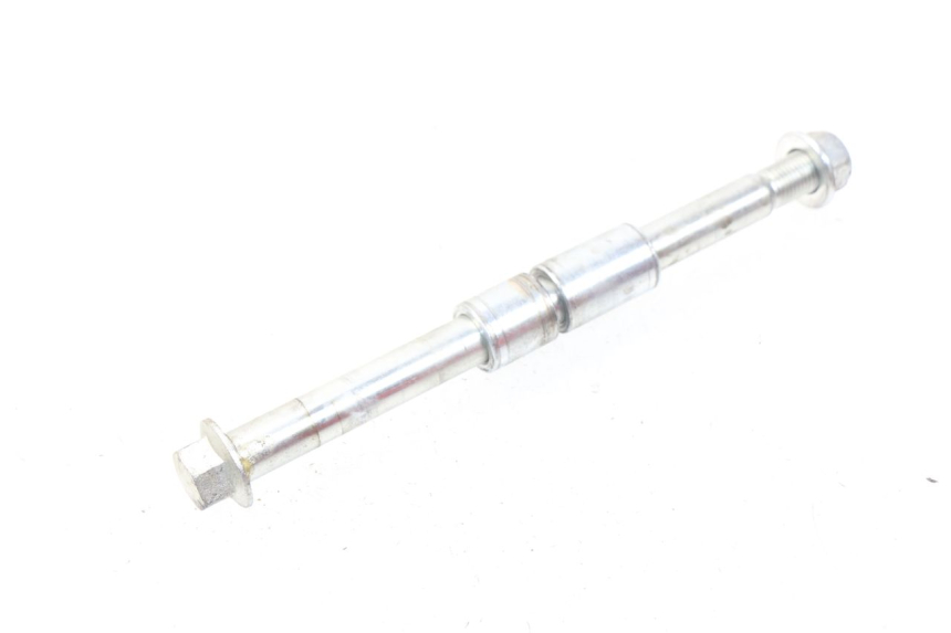 photo de FRONT WHEEL AXLE YCF LITE F 125