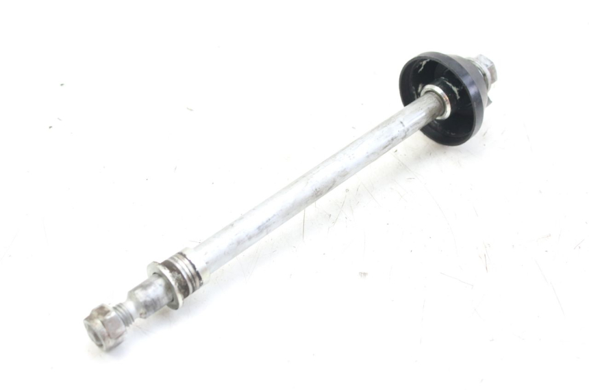 photo de FRONT WHEEL AXLE PIAGGIO NEW TYPHOON 50 (2018 - 2021)