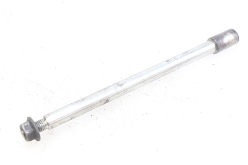photo de FRONT WHEEL AXLE GILERA NEXUS 125 (2007 - 2009)