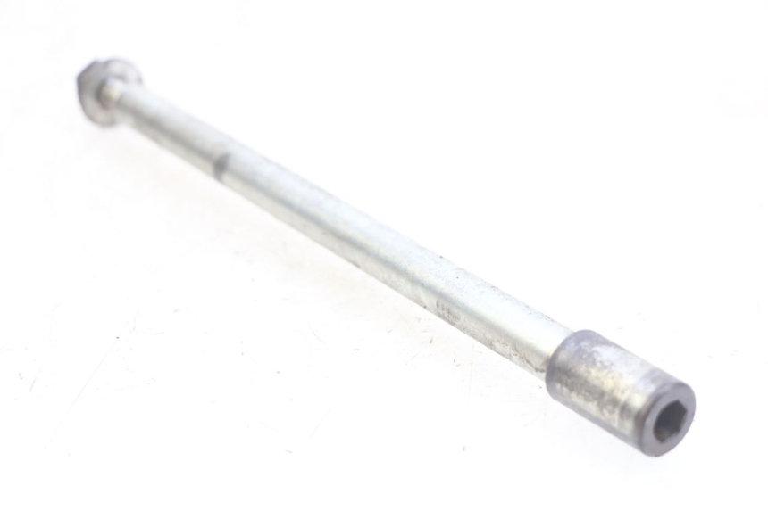photo de FRONT WHEEL AXLE GILERA NEXUS 125 (2007 - 2009)