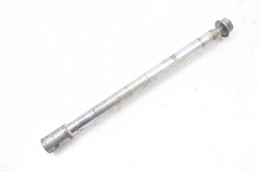 photo de FRONT WHEEL AXLE GILERA NEXUS 125 (2009 - 2013)