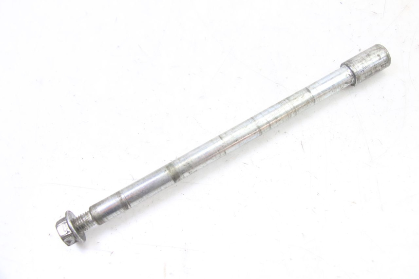 photo de FRONT WHEEL AXLE GILERA NEXUS 125 (2009 - 2013)