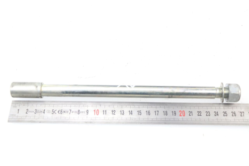 photo de FRONT WHEEL AXLE PEUGEOT CITYSTAR 50 (2013 - 2017)