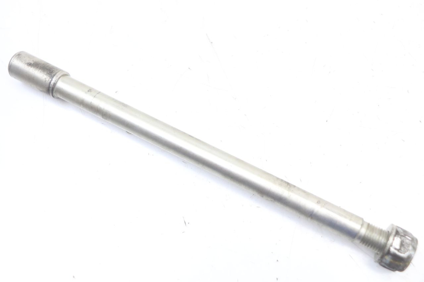 photo de FRONT WHEEL AXLE PEUGEOT CITYSTAR 50 (2013 - 2017)