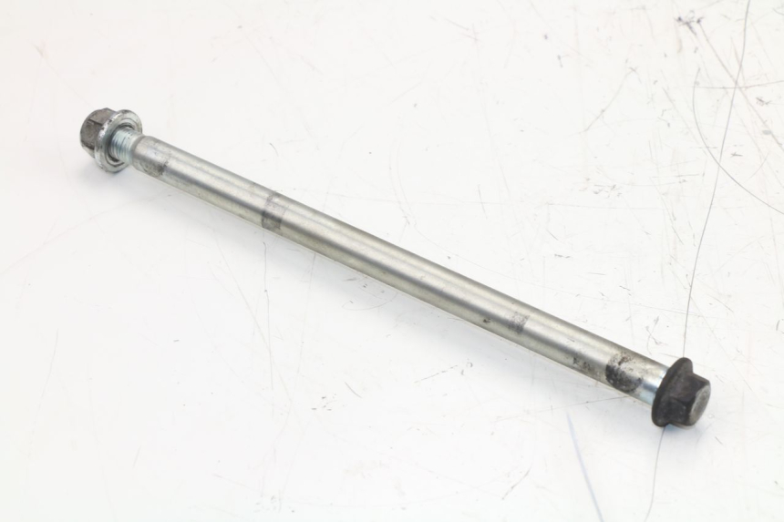 photo de FRONT WHEEL AXLE PEUGEOT DJANGO 2T 50 (2014 - 2019)