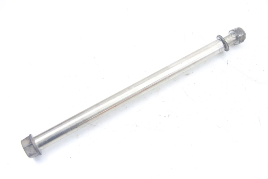 photo de FRONT WHEEL AXLE PEUGEOT TKR TREKKER FURIOUS 50 (2005 - 2014)
