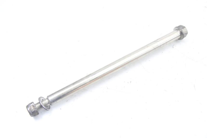 photo de FRONT WHEEL AXLE PEUGEOT TKR TREKKER FURIOUS 50 (2005 - 2014)