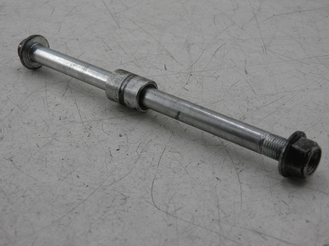 photo de FRONT WHEEL AXLE PEUGEOT V-CLIC VCLIC 50 (2007 - 2013)