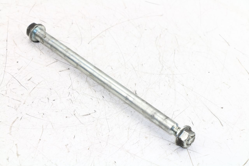 photo de FRONT WHEEL AXLE PIAGGIO FLY 2T 50 (2004 - 2017)