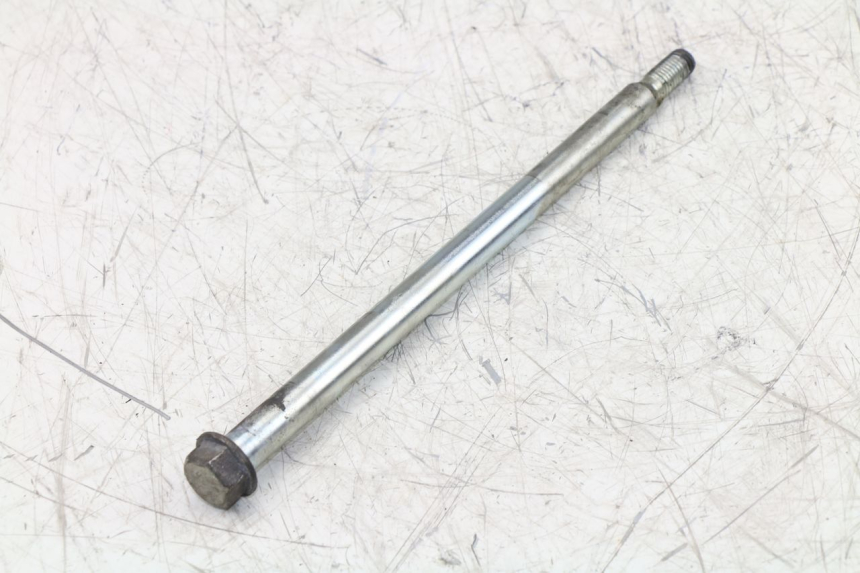 photo de FRONT WHEEL AXLE PIAGGIO FLY 2T 50 (2004 - 2017)